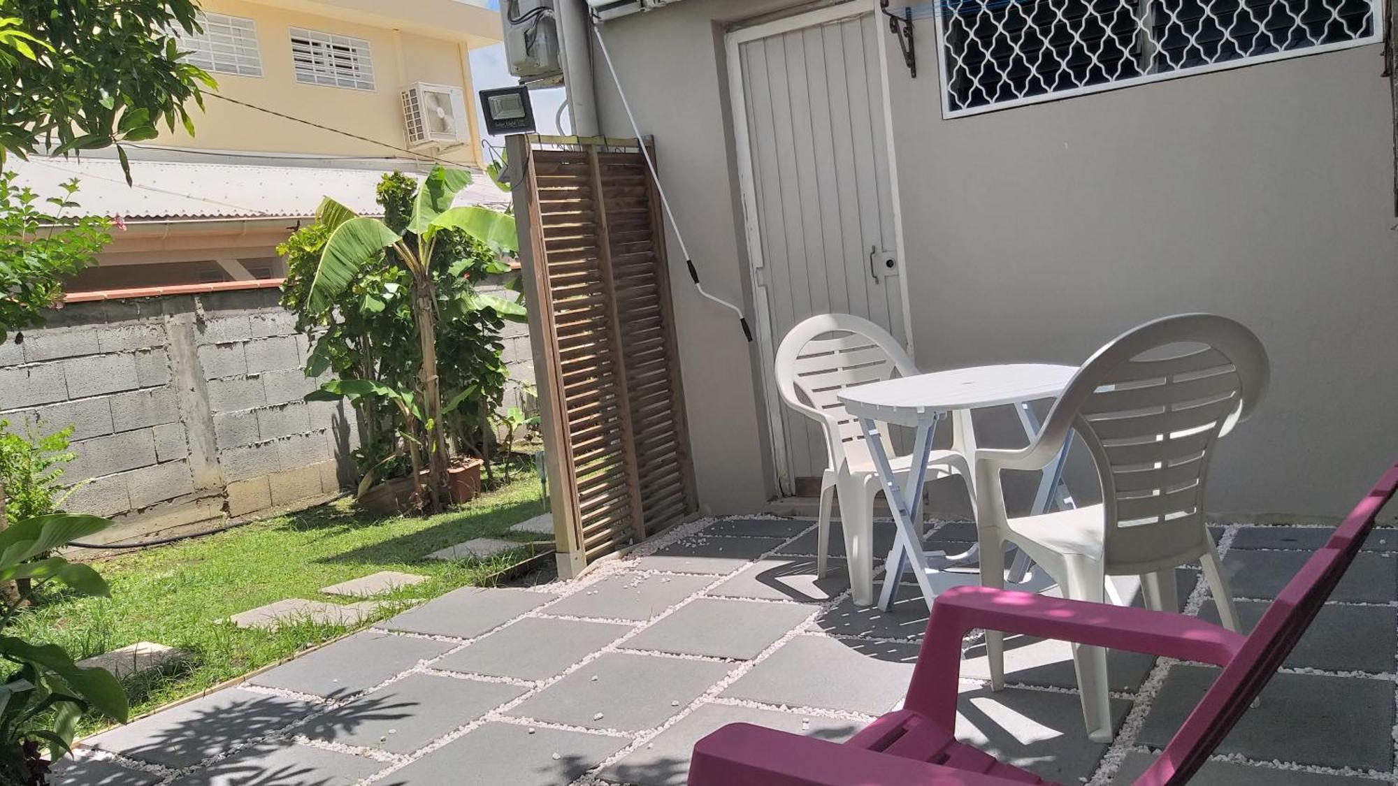 Agreable F2, Jardin, Garage, Fibre, Clim Ch Apartment Fort-de-France Exterior foto